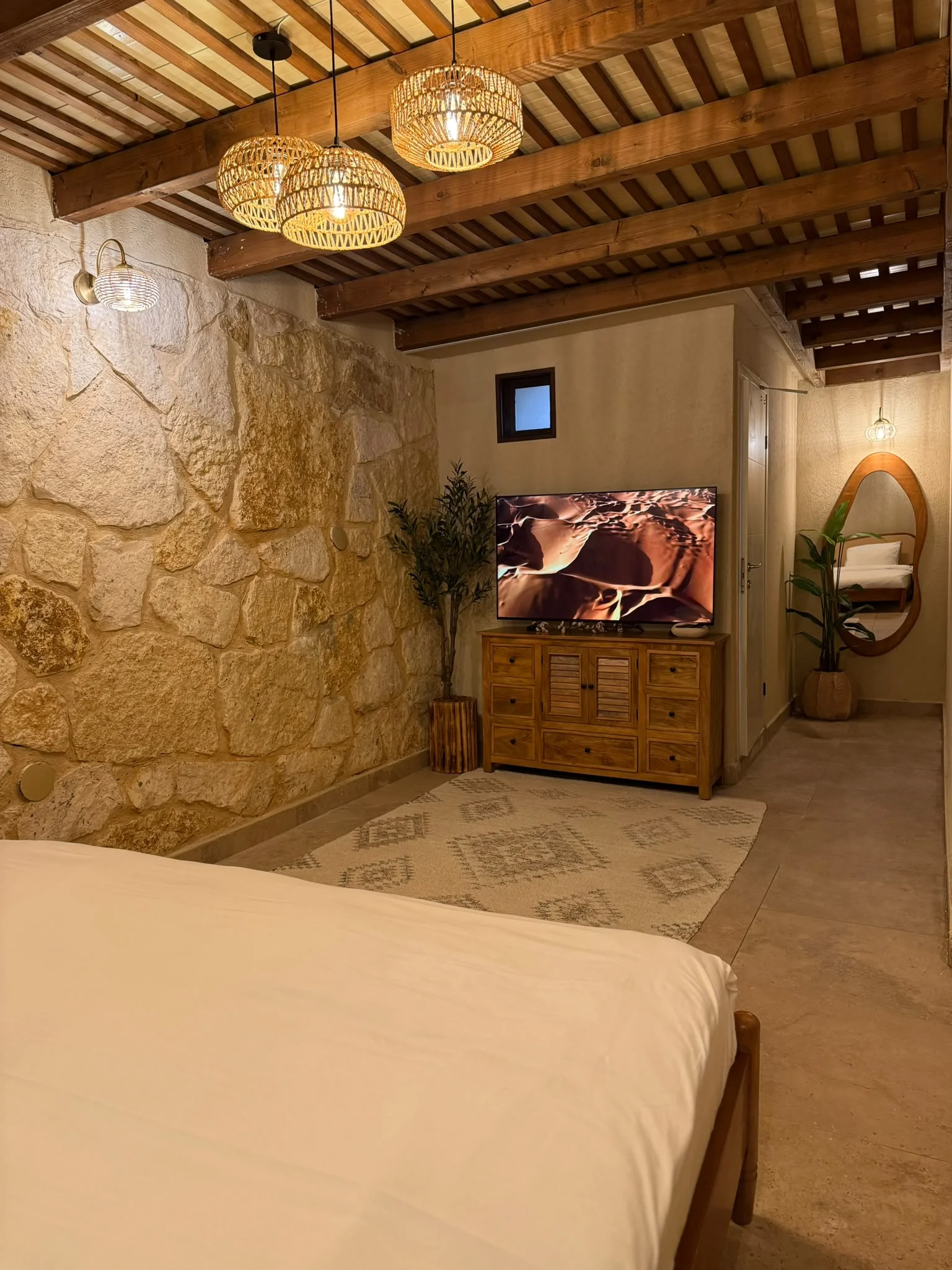 Skyline suites