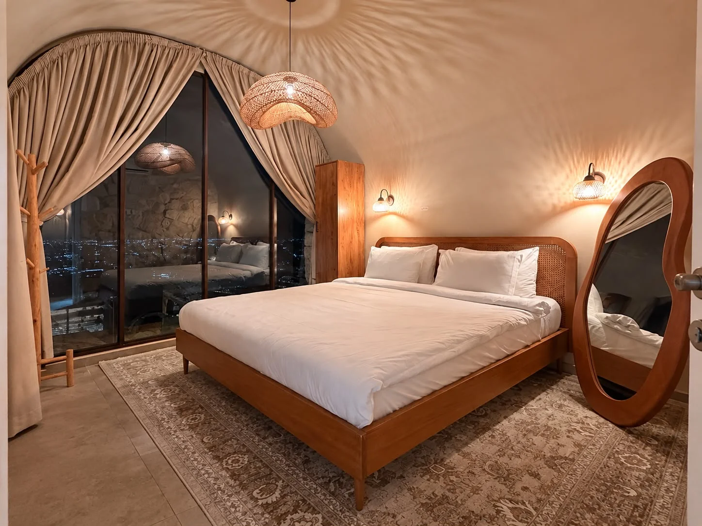 Skyline suites